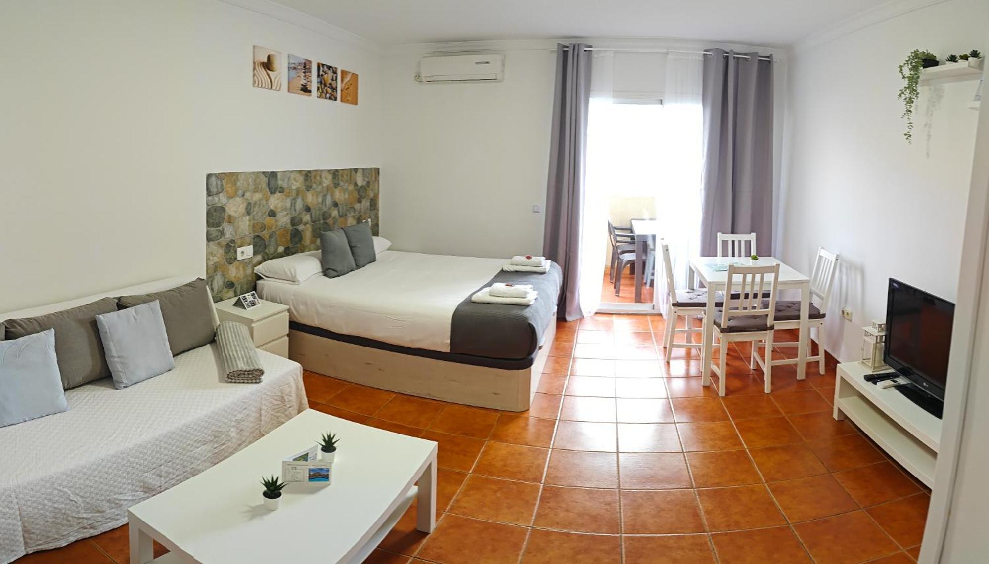 Benalbeach Casa Kito Suite 1ª Linea De Playa Бенальмадена Екстер'єр фото