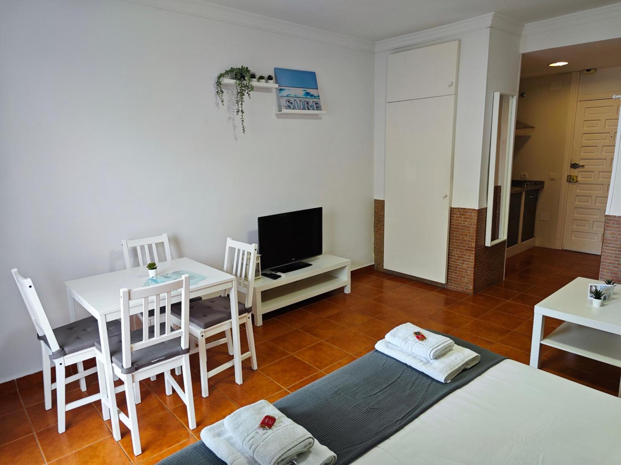 Benalbeach Casa Kito Suite 1ª Linea De Playa Бенальмадена Екстер'єр фото