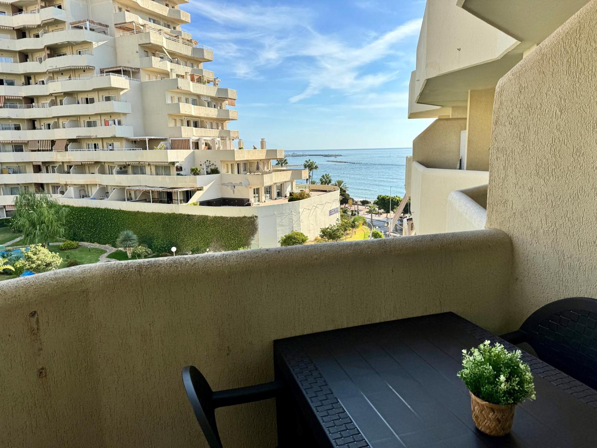 Benalbeach Casa Kito Suite 1ª Linea De Playa Бенальмадена Екстер'єр фото