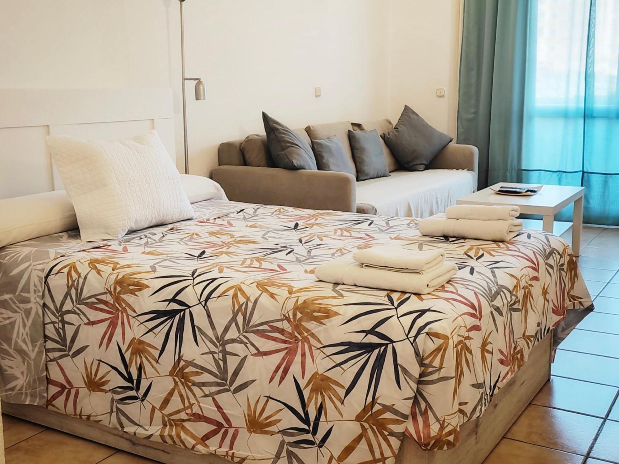 Benalbeach Casa Kito Suite 1ª Linea De Playa Бенальмадена Екстер'єр фото